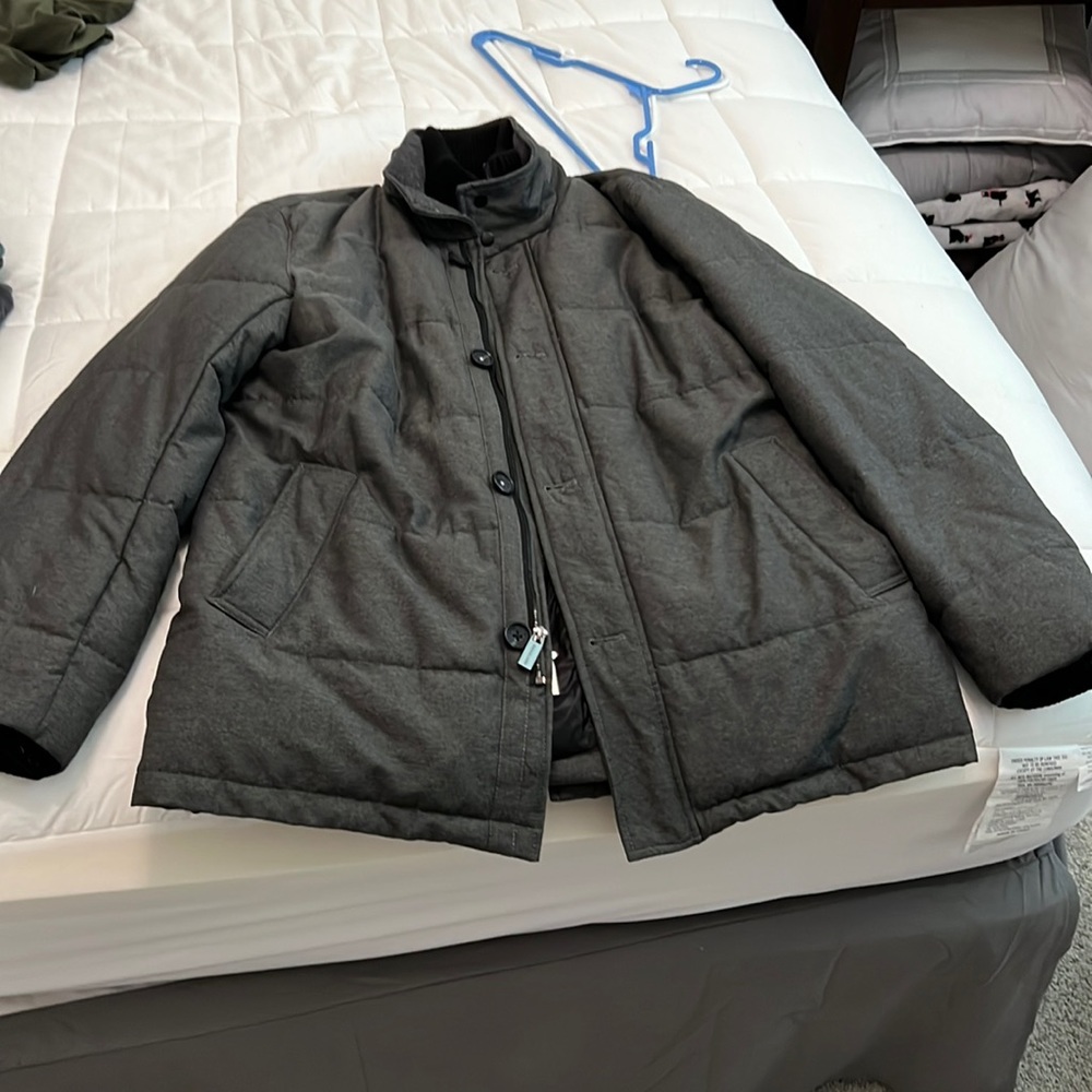 Michael Kors Mens size M gray winter jacket- used like new condition